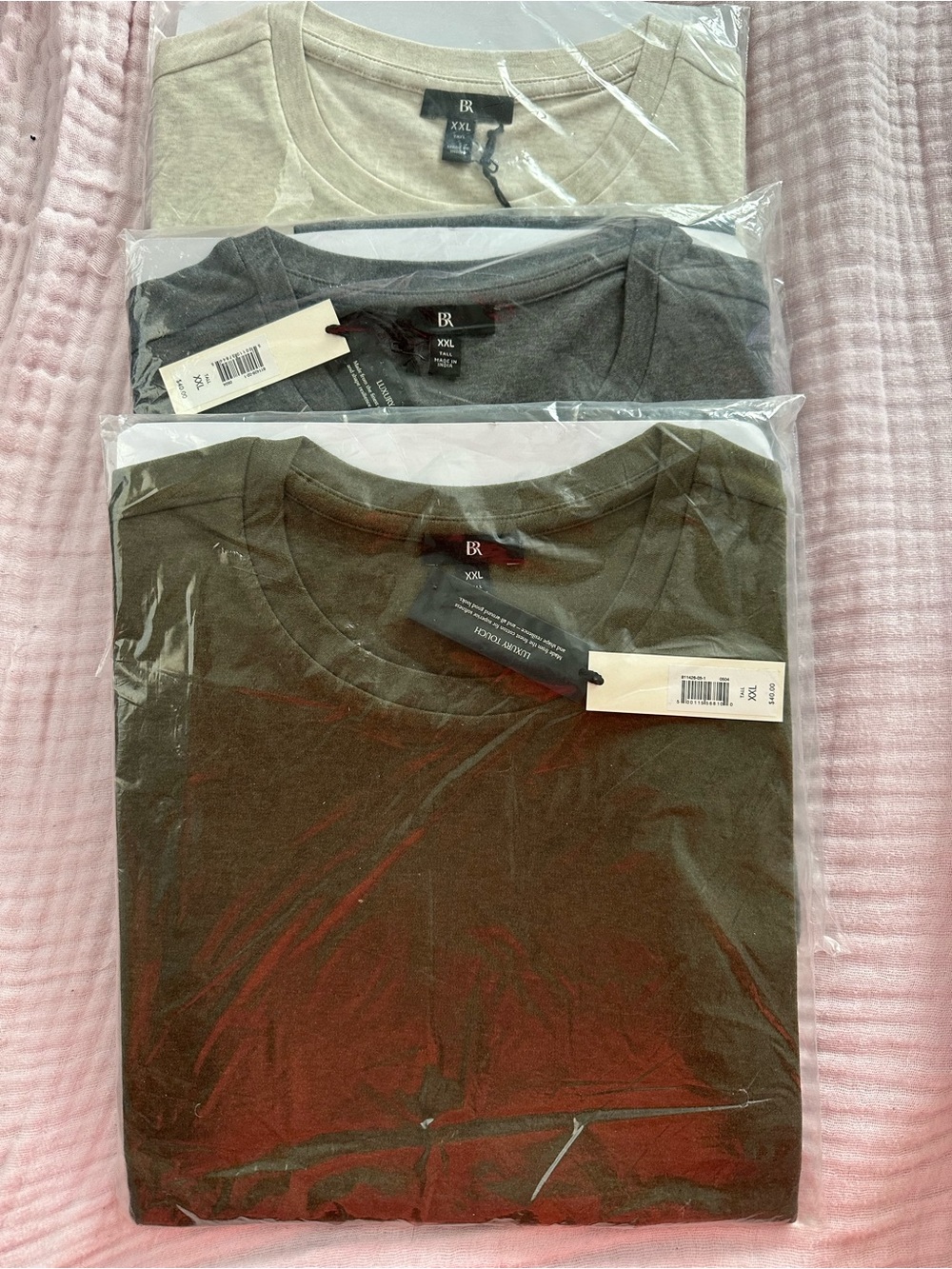 Banana Republic Men’s Crewneck Tees - Olive, Charcoal, Beige, an Navy